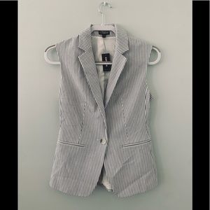 Express Grey/White Vest